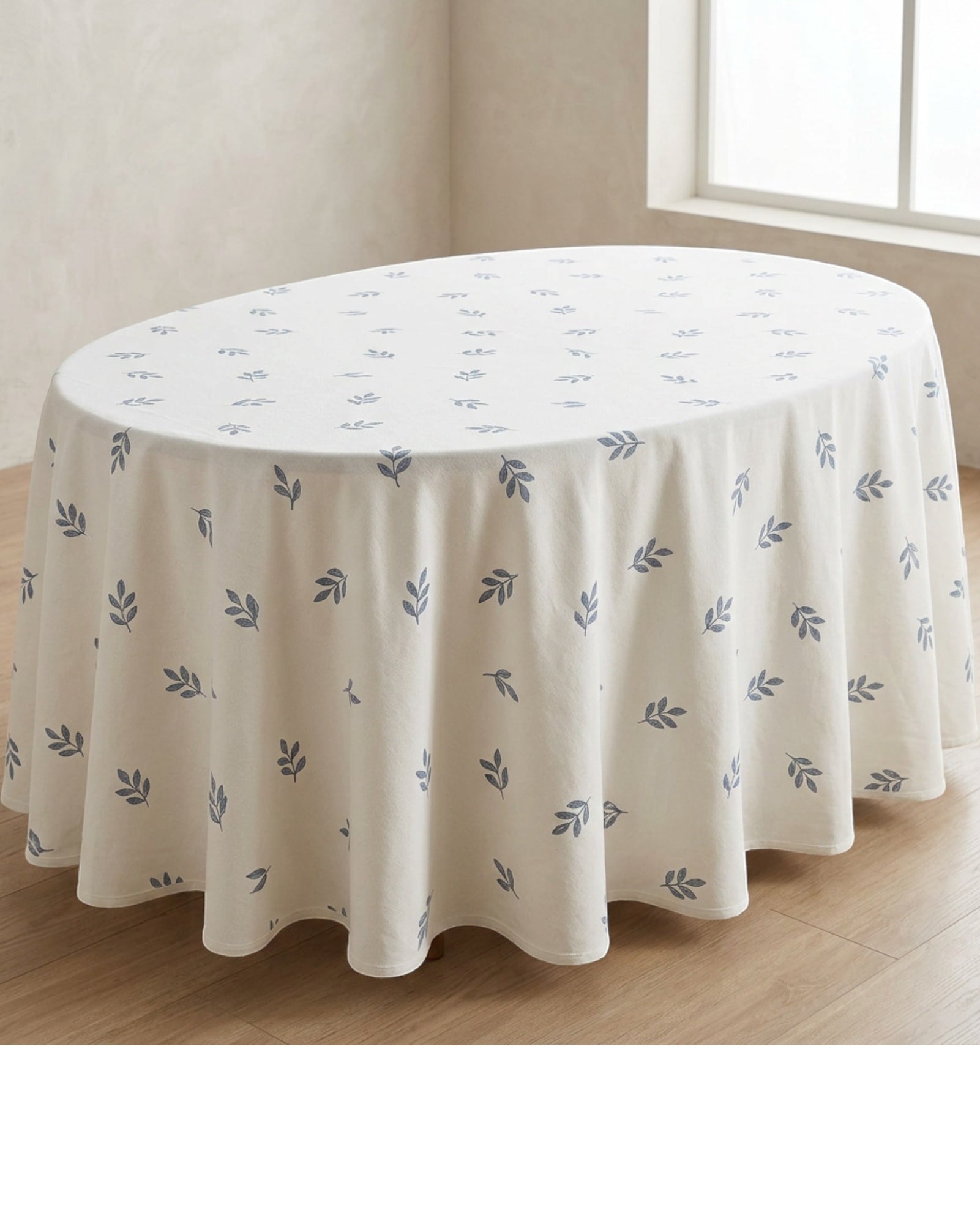 Wildpad Cotton Leaf Print Oval Tablecloth 150 × 220 cm Warm White - Lifestyle view